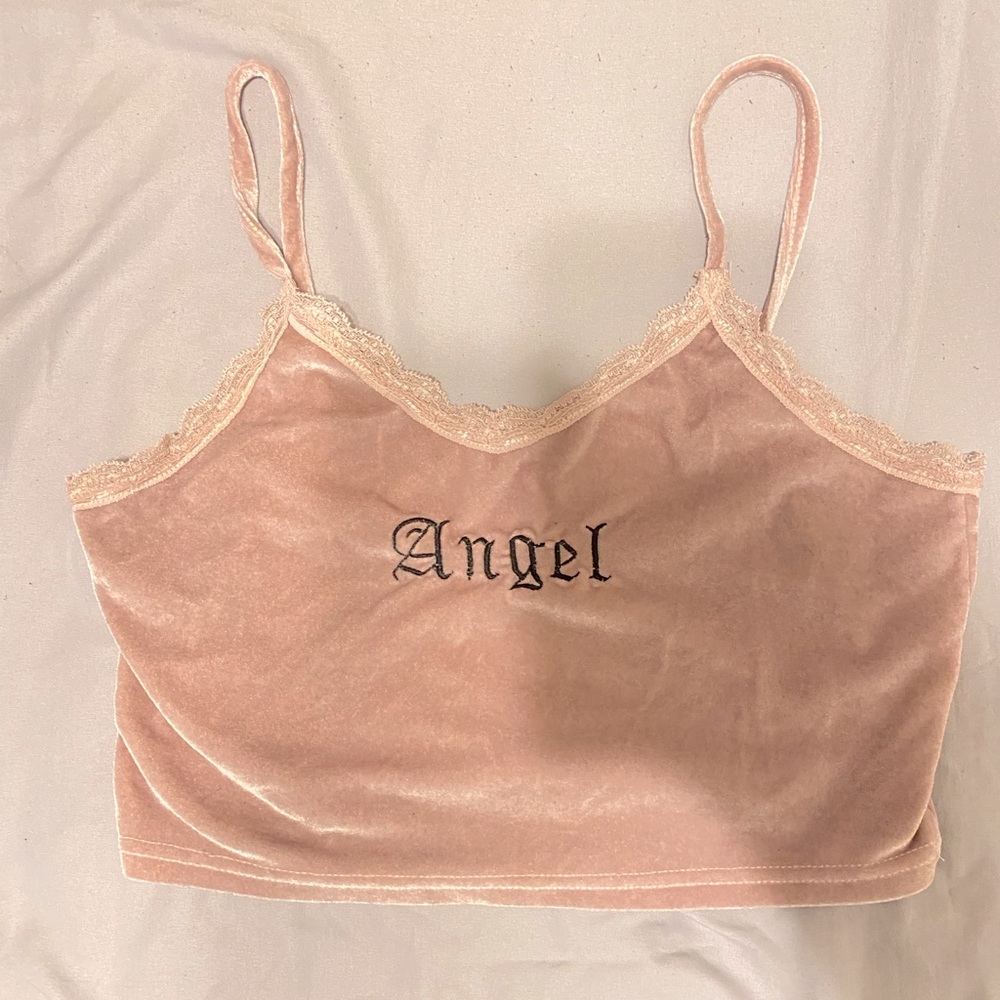 Light pink velvet cropped tank